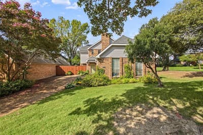 7449 Courtside Drive, Garland TX 75044 - Photo 2