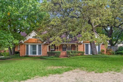 1513 Francis Street, Carrollton TX 75006
