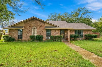 741 S 1st Street, Hewitt TX 76643