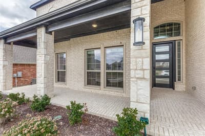 5213 Deep Creek Drive, Fort Worth TX 76179 - Photo 4