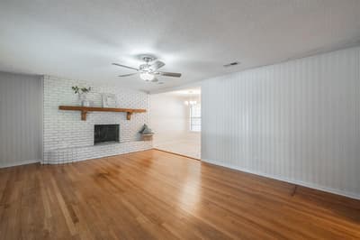 2258 Roberts Cut Off Road, Sansom Park TX 76114 - Photo 3