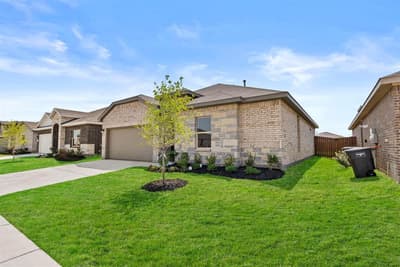 4321 Valley Brook Drive, Crowley TX 76036 - Photo 2