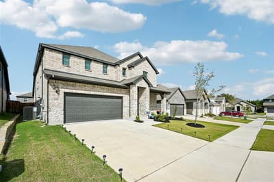 518 Stagg Street, McKinney TX 75069 - Photo 2