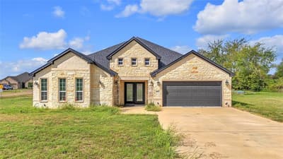 2002 Clay Street, Mabank TX 75147