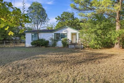 305 Dover Drive, Gordonville TX 76245 - Photo 3