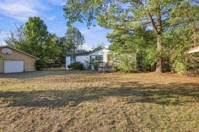 305 Dover Drive, Gordonville TX 76245