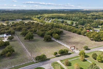 2020 S Bridgefarmer Road, Lowry Crossing TX 75069 - Photo 2