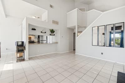 4935 Lomax Drive, Dallas TX 75227 - Photo 5