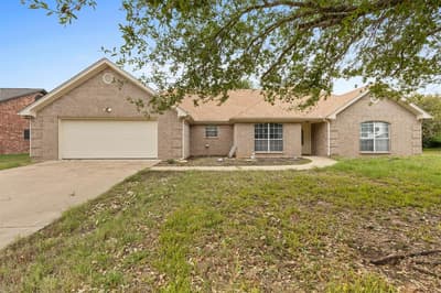 210 River Place W, Gatesville TX 76528