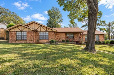 2615 Shady Bluff, Tyler TX 75707
