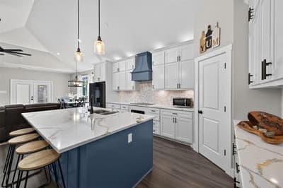 9116 Beckleycrest Avenue, Dallas TX 75232