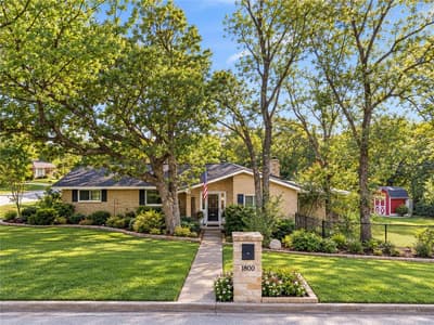 1800 W Hull Street, Denison TX 75020 - Photo 2