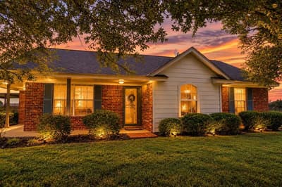 10720 Expedition Drive, Godley TX 76044 - Photo 2