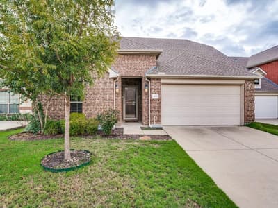 1513 Enchanted Rock Trail, McKinney TX 75072 - Photo 2