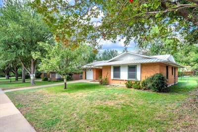 7812 Ewing Avenue, Fort Worth TX 76116 - Photo 2