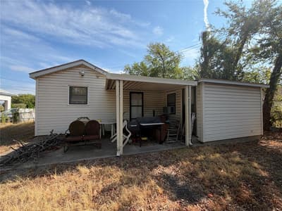 2013 S 22nd Street, Waco TX 76706 - Photo 2
