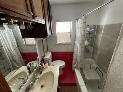 1115 Pine Street, Grand Prairie TX 75050 - Photo 5