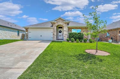 3200 Keathley Drive, Lorena TX 76655