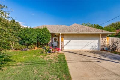 616 N Cherry Street, Aubrey TX 76227