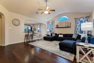 10909 Hawks Landing Road, Fort Worth TX 76052 - Photo 3