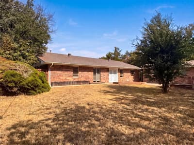 1509 Jefferson Street, Bowie TX 76230 - Photo 5