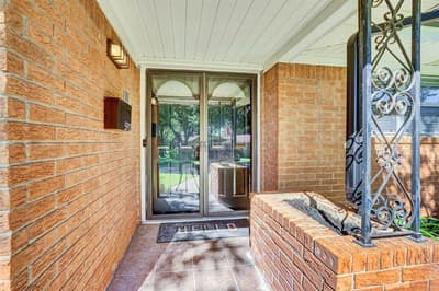 5912 Lubbock Avenue, Fort Worth TX 76133 - Photo 4