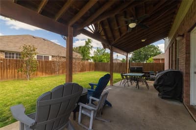 1016 Pebblecreek Drive, Burleson TX 76028 - Photo 2