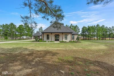 114 Faith Plantation, Princeton LA 71067