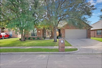9809 Havenway Drive, Denton TX 76226 - Photo 2