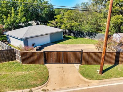 4165 Carolyn Road, Fort Worth TX 76109 - Photo 2