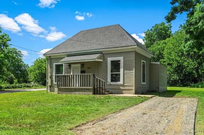 827 West Ellis Street, Sherman TX 75092 - Photo 2