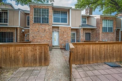 2320 Northlake Court, Irving TX 75038 - Photo 2