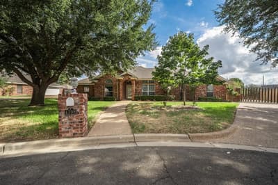 1308 Wentwood Circle, Hewitt TX 76643