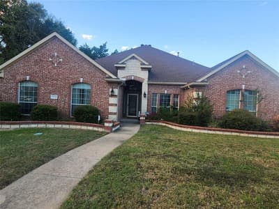 1721 Wylie Creek Drive, DeSoto TX 75115 - Photo 2