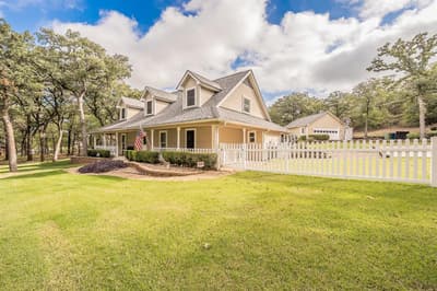901 Pioneer Circle W, Argyle TX 76226 - Photo 3