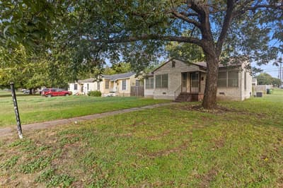 2701 Windsor Avenue, Waco TX 76708 - Photo 3