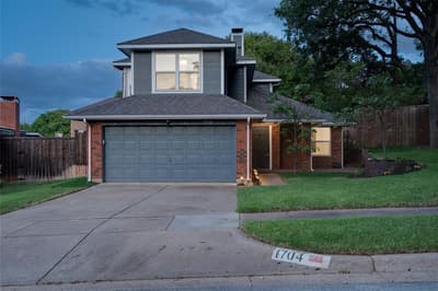 1704 Overlook Drive, Grapevine TX 76051 - Photo 4