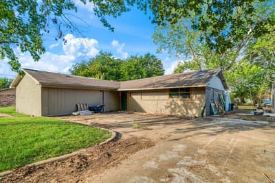 2670 40th Street SE, Paris TX 75462