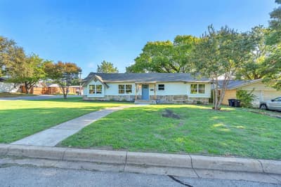 5501 Westcreek Drive, Fort Worth TX 76133 - Photo 3