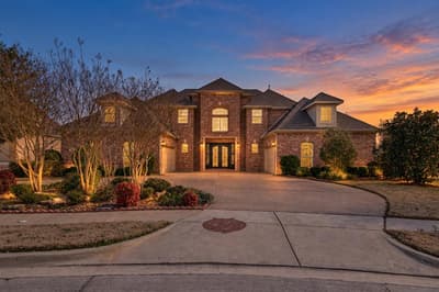 305 Corral Court, Southlake TX 76092