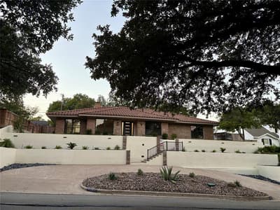 1812 Calais Road, Fort Worth TX 76116 - Photo 2