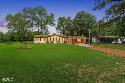 205 Lincoln Avenue, Haughton LA 71037