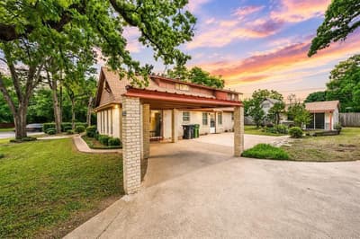 1700 Chip N Dale Drive, Arlington TX 76012 - Photo 2