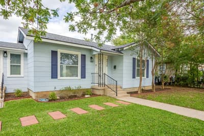 4930 Donnelly Avenue, Fort Worth TX 76107 - Photo 3