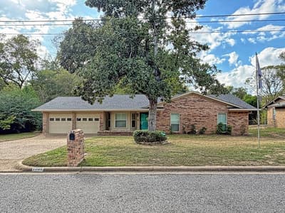 1006 Bel Air Drive, Athens TX 75751