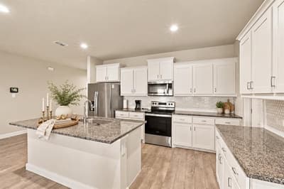 1709 Central Park Drive, Alvarado TX 76009 - Photo 5