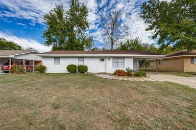 2020 Brown Avenue, Paris TX 75460