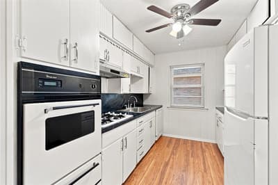 2110 Navajo Street, Denton TX 76209 - Photo 4
