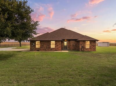 369 Odom Road, Avalon TX 76623