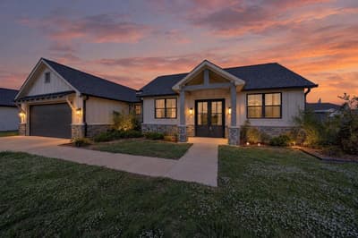 312 W James Street, Mabank TX 75147 - Photo 2